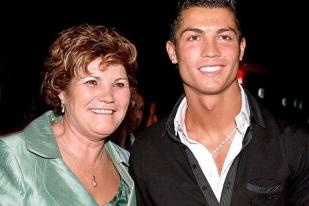 Ibunda Cristiano Ronaldo Dicegat Petugas Bandara