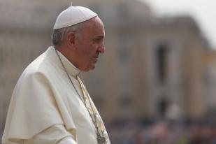 Paus Fransiskus Kecam Negara yang Menolak Pengungsi