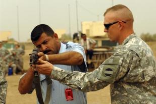 AS Minta Irak Tambah Pasukan Militer