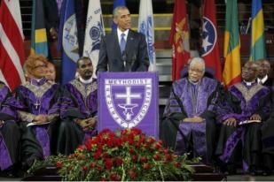 Obama Nyanyikan Amazing Grace di Upacara Pemakaman Pendeta Charleston