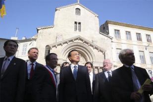 PM Tiongkok Yakinkan Prancis Pertumbuhan Ekonominya Aman