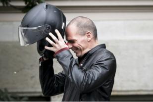Menkeu Yunani Dikorbankan agar Yunani Tetap di Zona Euro