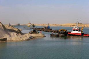 Mesir Operasikan Kanal Baru Terusan Suez