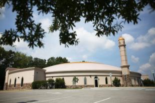 Kristen dan Muslim Berdoa Bersama di Masjid Chattanooga