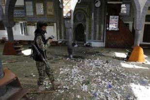 Yaman: Bom Serang Masjid Syiah di Hari Idul Adha