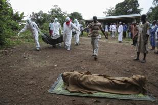 Warga Mulai Putus Asa di Zona Ebola