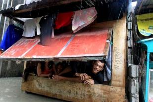 Badai Fung-Wong: 200.000 Penduduk Filipina Mengungsi