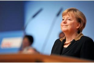 PEGIDA: Merkel Perempuan Paling Berbahaya