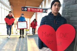 Kasih Mengalahkan Vandalisme Anti Muslim di Calgary