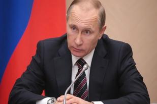 Vladimir Putin Klaim Rusia Kembangkan Vaksin Virus Ebola 