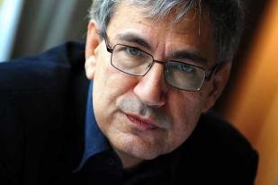 Orhan Pamuk: Turki Menuju Rezim Teror