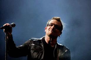 Bono Dinobatkan Jadi “Pria Tahun Ini” Majalah Glamour