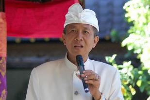 Gubernur Bali ajak Umat Buddha Lestarikan Lingkungan Hidup