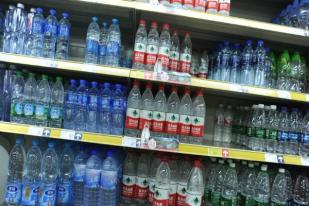 Plastik Ditemukan di Air Minum di Lima Benua