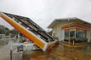 Badai Irma Terjang Negara Bagian Florida, AS