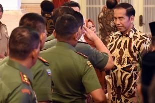 Jokowi Ancam Copot Pangdam-Kapolda Jika Gagal Atasi Karhutla