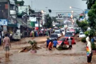 Penyebab Banjir Bandang di Cicaheum Bandung