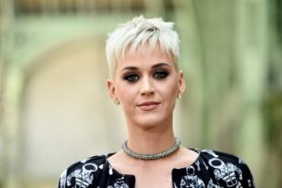 Katy Perry Ungkap tentang Doa Ibu