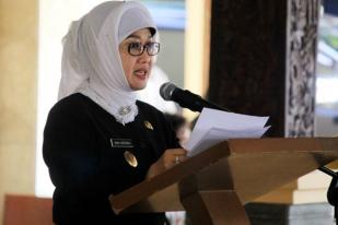 Bupati Indramayu Anna Sophanah Raih Penghargaan ProKlim 2018