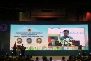 Surabaya Menjadi Penerima Penghargaan Tertinggi Adipura