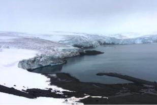Es di Antartika Mencair Enam Kali Lipat Meningkat Sejak 1979