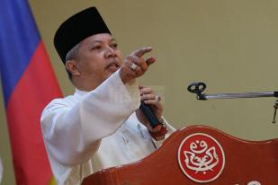 Tokoh UMNO Dicibir karena Mengatakan Islam Benarkan Rasisme