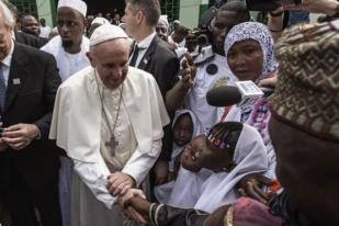 Paus Fransiskus: Kristen dan Muslim adalah Saudara