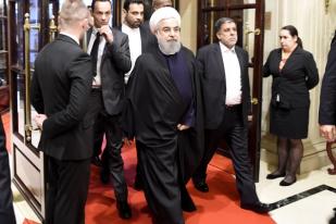 Rouhani Siap Buka Hubungan Baru Iran-Prancis
