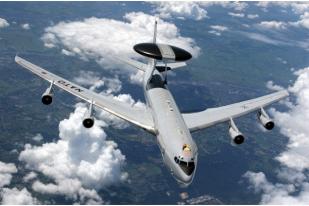 NATO akan Gunakan Pesawat Pengintai Bantu AS Perangi ISIS