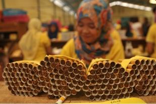 Sri Mulyani: Kenaikan Cukai Rokok Tak Lebih dari 57 Persen