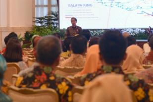 Jokowi Dorong Pembangunan Jaringan Serat Optik Nasional