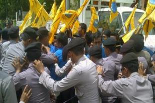 PMII Sampang Minta SBY Tuntaskan Kasus Syiah, UAS SD Ditunda