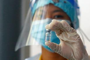 BPOM RI Setujui Vaksin Sinovac untuk Lansia