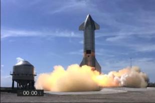 RI Bantah Jadikan Biak Landasan Peluncuran Roket SpaceX