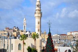 Natal di Bethlehem: Masyarakat Lokal Berjuang Melawan Produk Buatan China