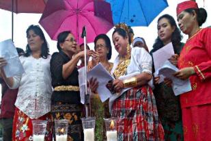 Peringati Hari Ibu, Komunitas Perempuan Lintas Agama Mengirim Surat kepada SBY