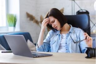 Kenali Pengaruh "Zoom Fatigue" Pada Kesehatan Mental