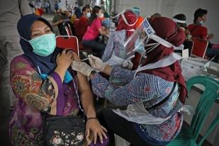 Jakarta Tidak Lagi Batasi Zonasi dan Usia Vaksinasi COVID-19