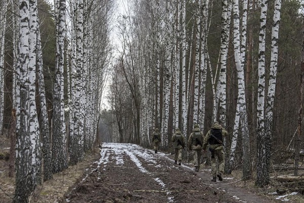 Rusia Perintahkan Militer Memasuki Ukraina Timur, Ketakutan Terjadi Perang Meningkat