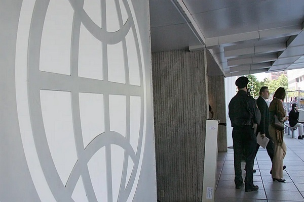 Bank Dunia Hentikan Semua Program di Rusia dan Belarusia