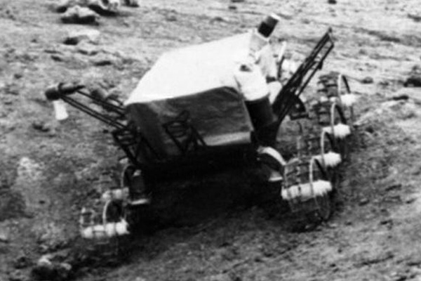 Wahana Mendarat di Bulan 42 Tahun Lalu Ditemukan