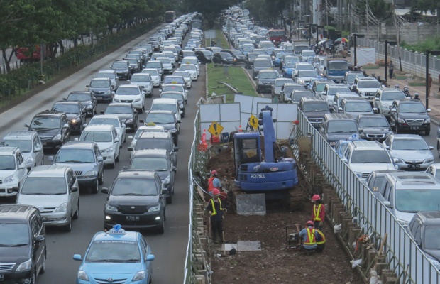 Pembangunan MRT di Jalan Sudirman Tahap Konstruksi