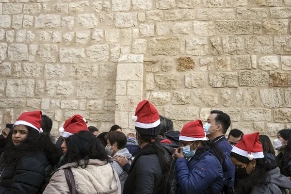 Kemeriahan di Betlehem Menyambut Malam Natal