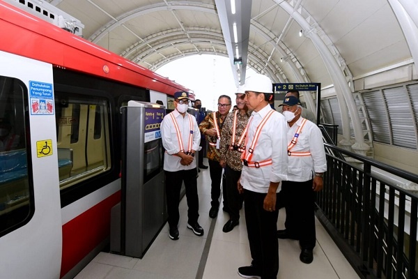 Presiden Resmikan Revitalisasi Stasiun Manggarai, Jakarta
