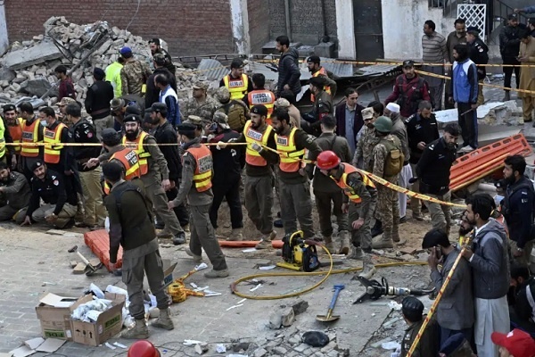 Ada Apa di Balik Serangan ke Masjid dan Kelompok Taliban Pakistan?