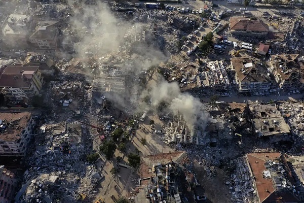 Para Ahli: Turki Abaikan Aturan Pembangunan Real Estate di Daerah Rawan Gempa