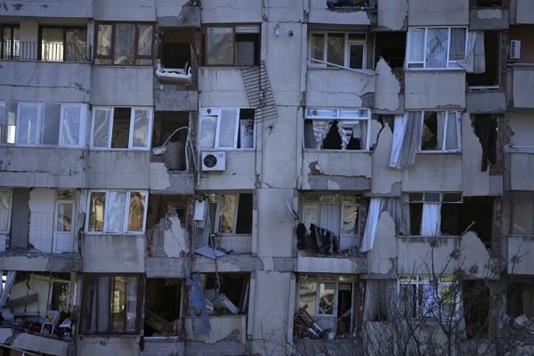 Para Ahli: Turki Abaikan Aturan Pembangunan Real Estate di Daerah Rawan Gempa