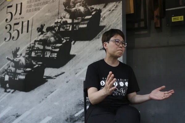 Warga Hong Kong Peringati Pembantaian Tiananmen Secara Pribadi