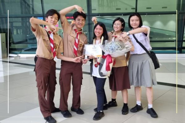 Satu Lagi! Siswa SMAK PENABUR Gading Serpong Mengharumkan Nama Indonesia di Ajang IBO 2023
