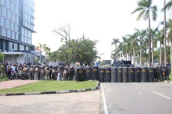 Buntut Kerusuhan Unjuk Rasa di Kantor BP Batam, 43 Orang Ditahan